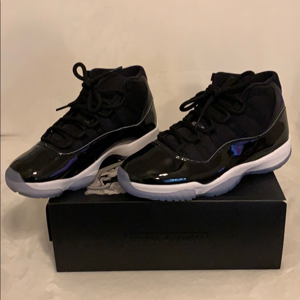 Jordan 11 space jams